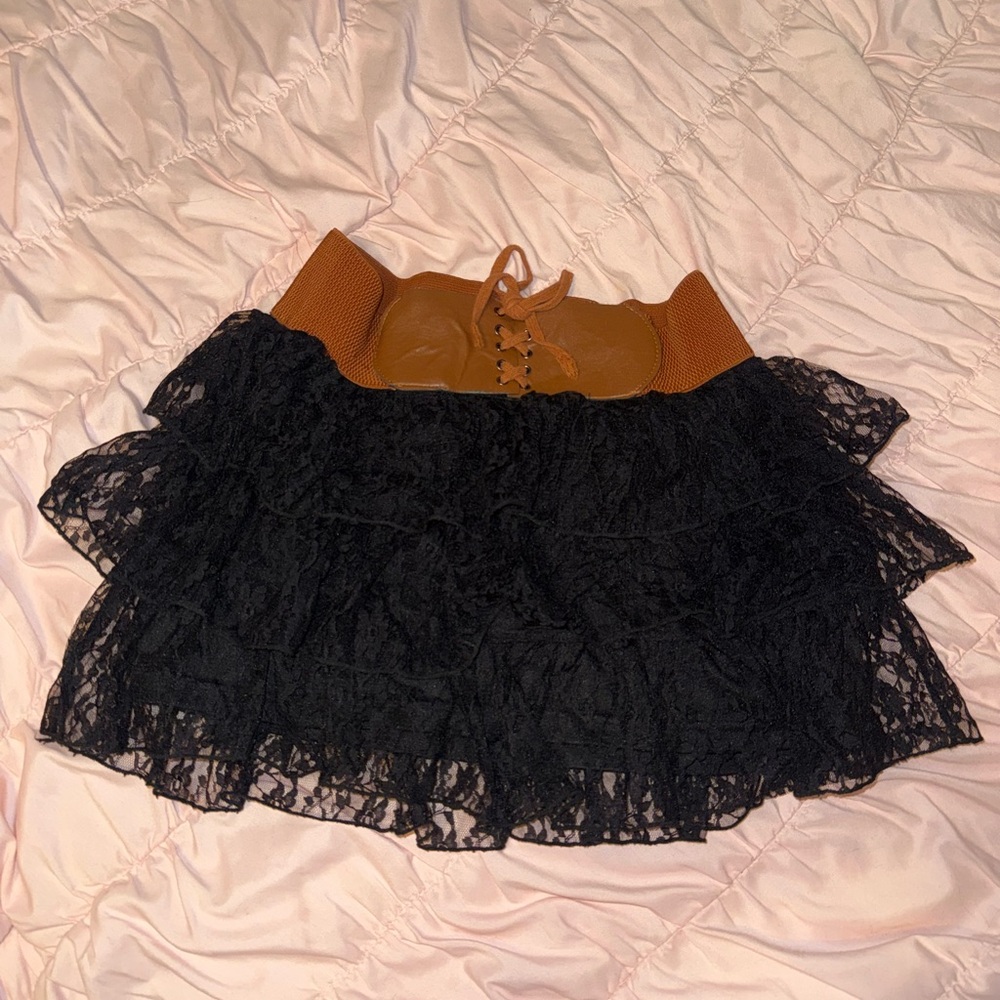 mini Black lace skirt with brown waistband brand passport size large :3